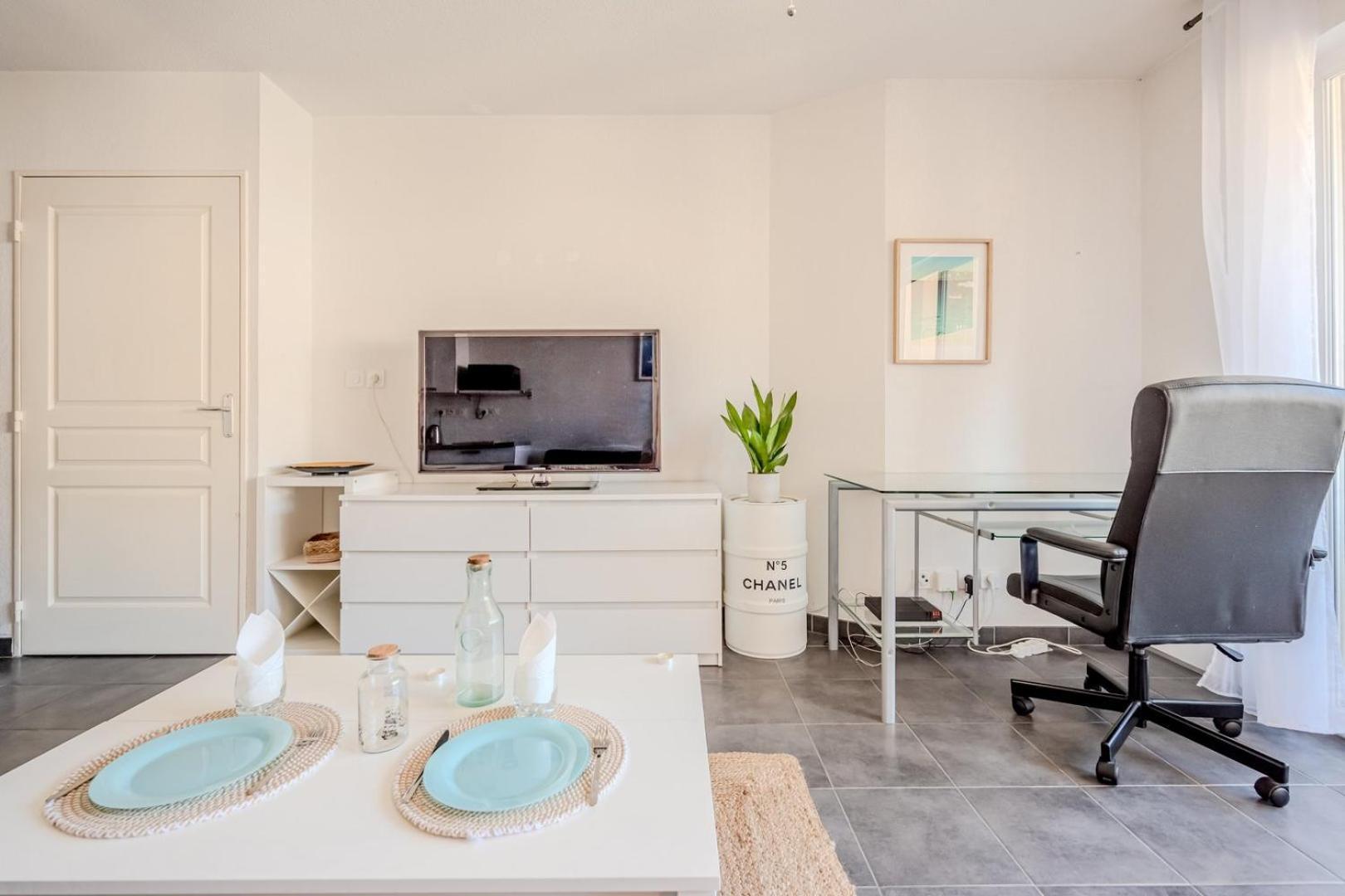 Le Neroli T2 Dernier Etage Avec Terrasse Et Garage Apartamento Toulon Exterior foto