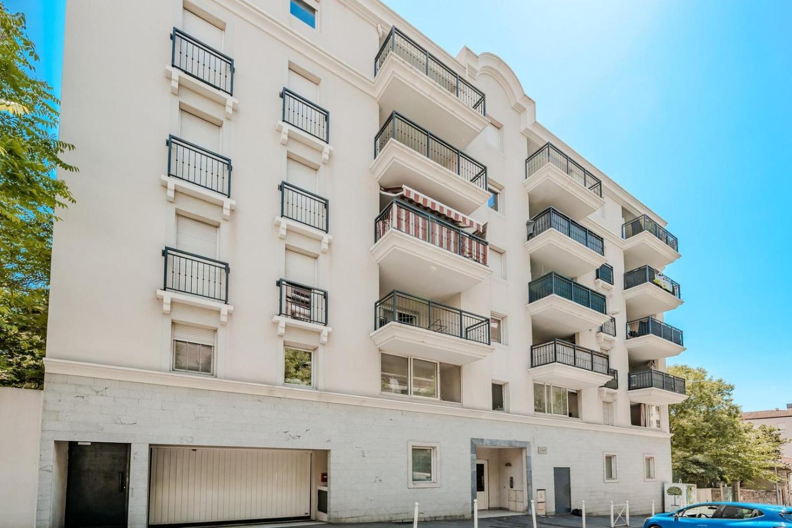 Le Neroli T2 Dernier Etage Avec Terrasse Et Garage Apartamento Toulon Exterior foto